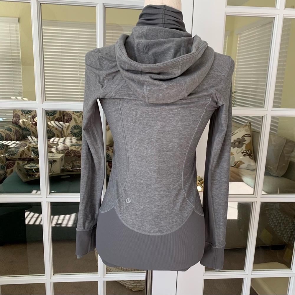 Lululemon Daily Practice Jacket - Picture 9 of 16